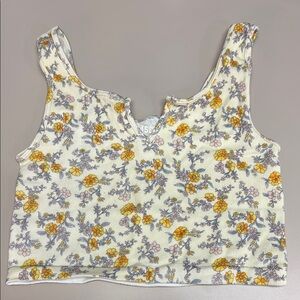 AERO: “Seriously Soft Aeropostale Seamless” Floral Crop top
